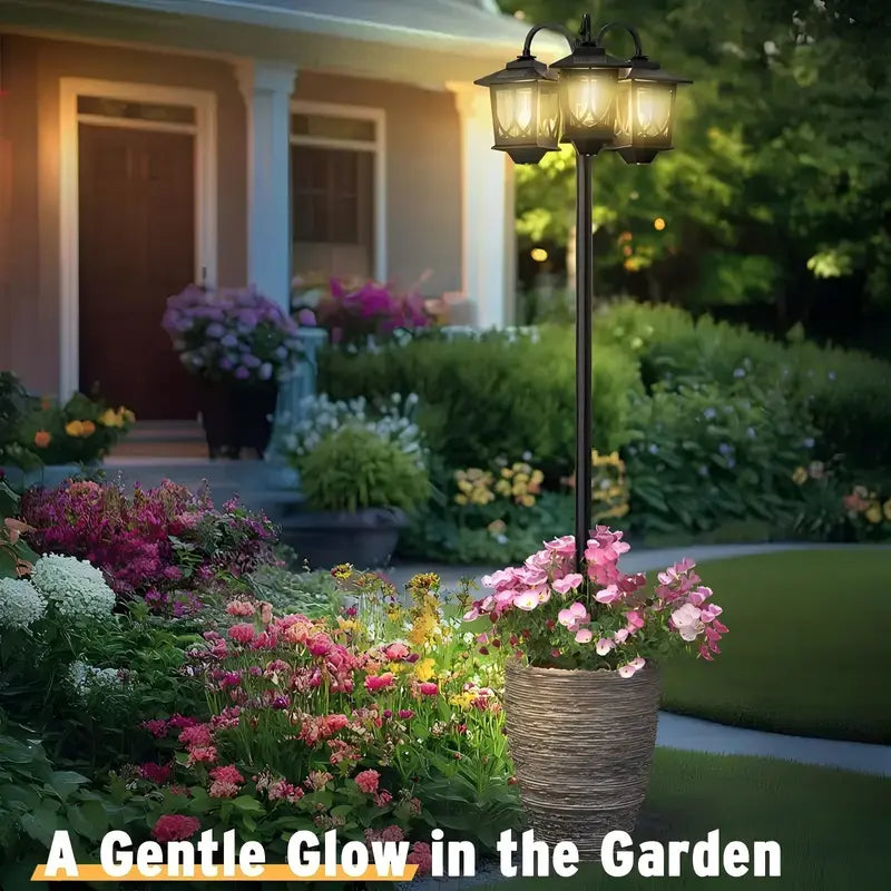 💡3-head waterproof solar lights. 60 lumens. 2 spare bulbs.